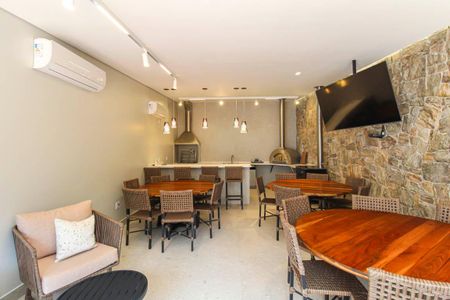 Apartamento à venda com 250m², 4 quartos e 3 vagasÁrea comum - Churrasqueira