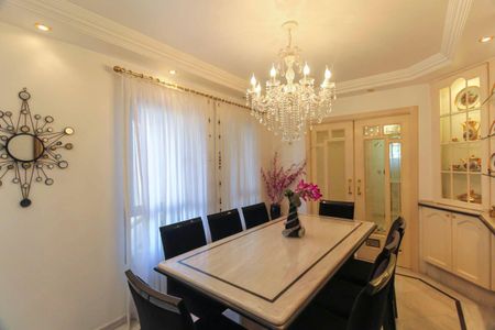 Apartamento à venda com 250m², 4 quartos e 3 vagasSala de Jantar