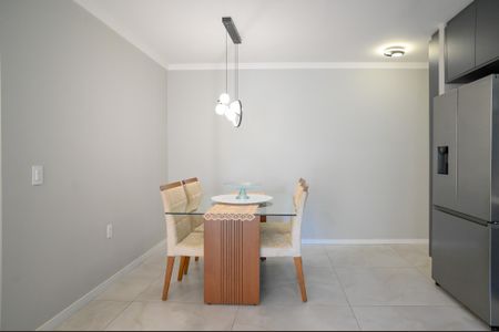 Apartamento à venda com 66m², 2 quartos e 1 vagaSala de Jantar