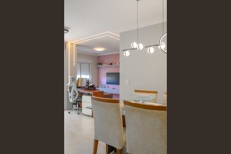 Apartamento à venda com 66m², 2 quartos e 1 vagaSala