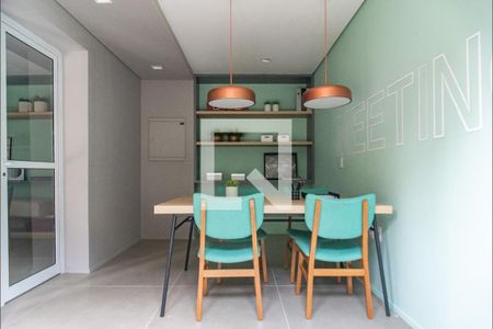 Apartamento à venda com 66m², 2 quartos e 1 vagaÁrea comum - Espaço de Reunião