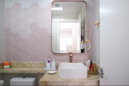 Apartamento à venda com 66m², 2 quartos e 1 vagaBanheiro - Quarto 1 Suite