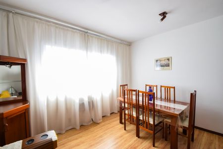 Apartamento à venda com 54m², 2 quartos e 1 vagaSala