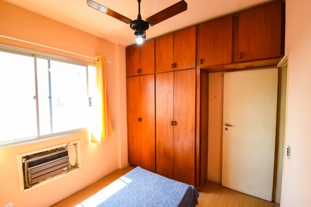 Apartamento à venda com 54m², 2 quartos e 1 vagaQuarto 2