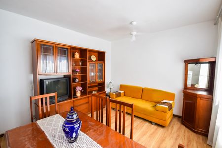 Apartamento à venda com 54m², 2 quartos e 1 vagaSala