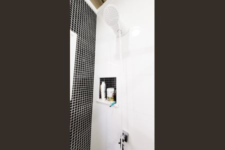 Casa de condomínio para alugar com 413m², 5 quartos e 4 vagas Casa de condomínio para alugar com 413m², 5 quartos e 4 vagasBanheiro da Suíte 3