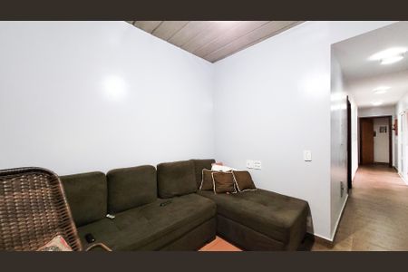 Casa de condomínio para alugar com 413m², 5 quartos e 4 vagas Casa de condomínio para alugar com 413m², 5 quartos e 4 vagasSala de TV