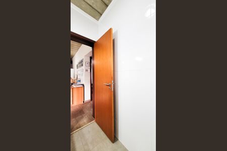 Casa de condomínio para alugar com 413m², 5 quartos e 4 vagas Casa de condomínio para alugar com 413m², 5 quartos e 4 vagasBanheiro da Suíte 1