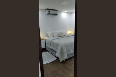 Casa à venda com 143m², 3 quartos e 3 vagas Casa à venda com 143m², 3 quartos e 3 vagasQuarto 1