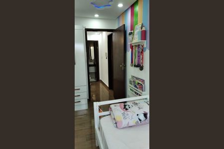 Casa à venda com 143m², 3 quartos e 3 vagas Casa à venda com 143m², 3 quartos e 3 vagasQuarto 2