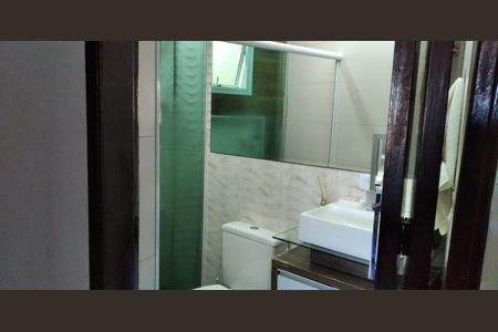 Casa à venda com 143m², 3 quartos e 3 vagas Casa à venda com 143m², 3 quartos e 3 vagasBanheiro 1