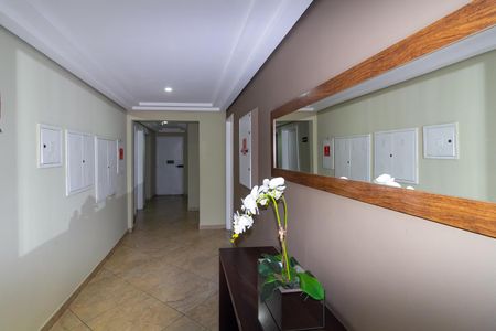 Apartamento para alugar com 75m², 3 quartos e 2 vagas Apartamento para alugar com 75m², 3 quartos e 2 vagasHall de entrada
