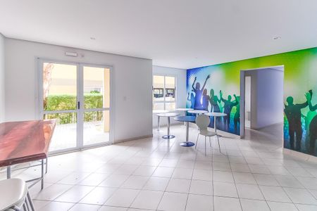 Apartamento para alugar com 75m², 3 quartos e 2 vagas Apartamento para alugar com 75m², 3 quartos e 2 vagasÁrea comum - Salão de festas