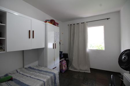 Apartamento à venda com 97m², 4 quartos e 2 vagasQuarto 2