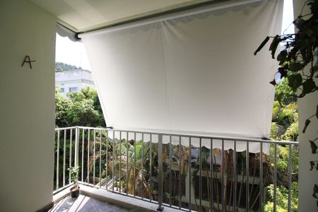 Apartamento à venda com 97m², 4 quartos e 2 vagasSala - Varanda