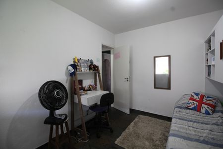 Apartamento à venda com 97m², 4 quartos e 2 vagasQuarto 2