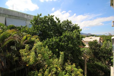 Apartamento à venda com 97m², 4 quartos e 2 vagasSala - Vista