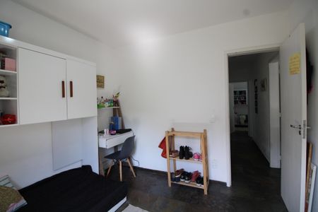 Apartamento à venda com 97m², 4 quartos e 2 vagasQuarto 1