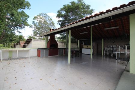 Apartamento à venda com 97m², 4 quartos e 2 vagasChurrasqueira