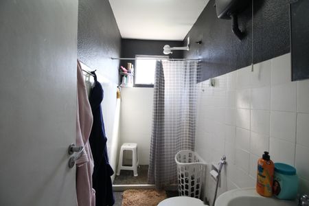 Apartamento à venda com 97m², 4 quartos e 2 vagasBanheiro Social