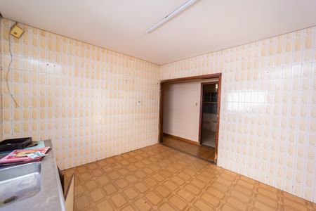 Casa à venda com 310m², 3 quartos e 3 vagasCozinha