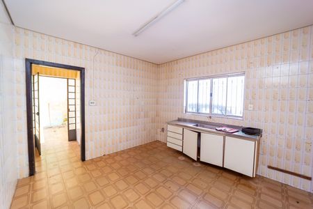 Casa à venda com 310m², 3 quartos e 3 vagasCozinha