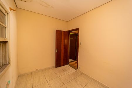 Casa à venda com 310m², 3 quartos e 3 vagasQuarto 2