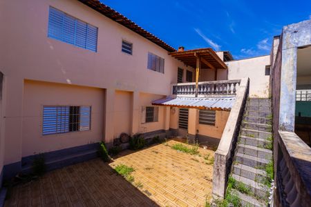 Casa à venda com 310m², 3 quartos e 3 vagasEdícula