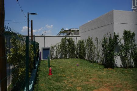 Apartamento à venda com 35m², 2 quartos e sem vagaÁrea comum