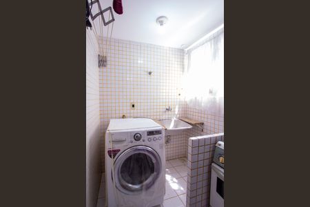 Apartamento para alugar com 75m², 2 quartos e 1 vagaÁrea de Serviço