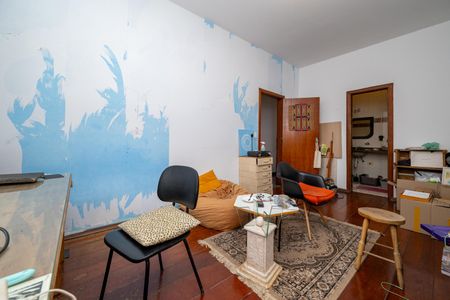 Casa à venda com 500m², 5 quartos e 2 vagasSuíte 2