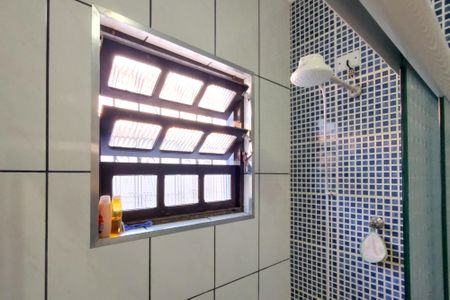 Casa para alugar com 88m², 2 quartos e 2 vagasBanheiro