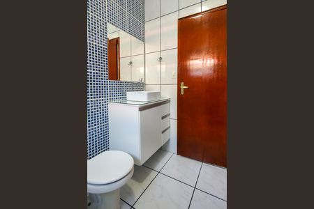 Casa para alugar com 88m², 2 quartos e 2 vagasBanheiro