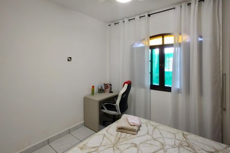 Casa para alugar com 88m², 2 quartos e 2 vagasSuite