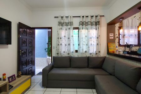 Casa para alugar com 88m², 2 quartos e 2 vagasSala