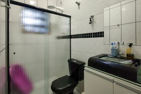 Casa para alugar com 88m², 2 quartos e 2 vagasBanheiro da Suíte