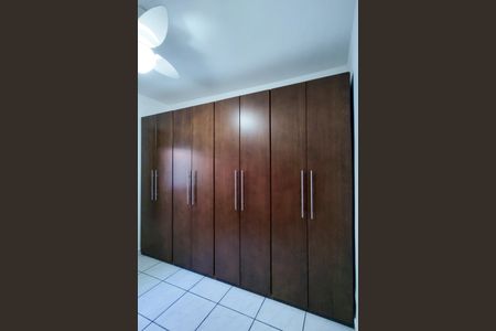 Casa para alugar com 88m², 2 quartos e 2 vagasQuarto 2