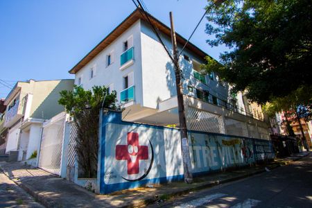 Apartamento para alugar com 47m², 2 quartos e 1 vaga Apartamento para alugar com 47m², 2 quartos e 1 vagaFachada