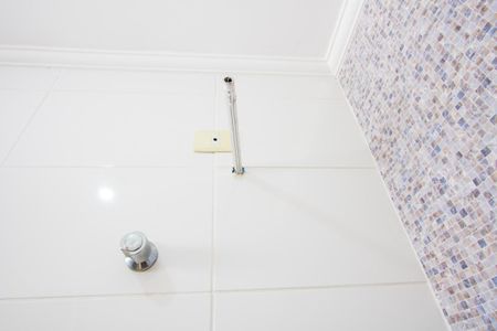 Apartamento para alugar com 47m², 2 quartos e 1 vaga Apartamento para alugar com 47m², 2 quartos e 1 vagaBanheiro social
