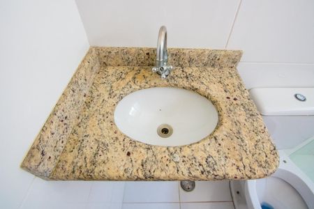 Apartamento para alugar com 47m², 2 quartos e 1 vaga Apartamento para alugar com 47m², 2 quartos e 1 vagaBanheiro do quarto 1