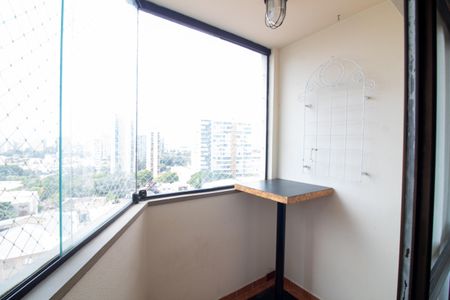 Apartamento para alugar com 70m², 2 quartos e 1 vagaVaranda 