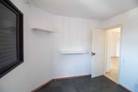 Apartamento para alugar com 70m², 2 quartos e 1 vagaQuarto 