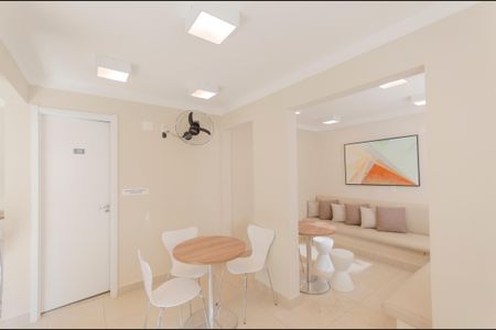 Apartamento à venda com 41m², 2 quartos e 1 vagaÁrea Comum - Salão de Festas   