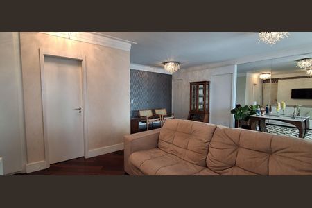 Apartamento à venda com 147m², 3 quartos e 3 vagas Apartamento à venda com 147m², 3 quartos e 3 vagasSala