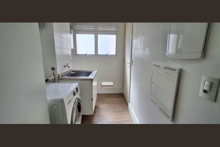 Apartamento à venda com 147m², 3 quartos e 3 vagas Apartamento à venda com 147m², 3 quartos e 3 vagasÁrea de Serviço