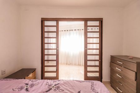 Casa à venda com 190m², 4 quartos e 1 vagaQuarto 1