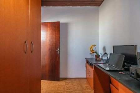 Casa à venda com 190m², 4 quartos e 1 vagaQuarto 2