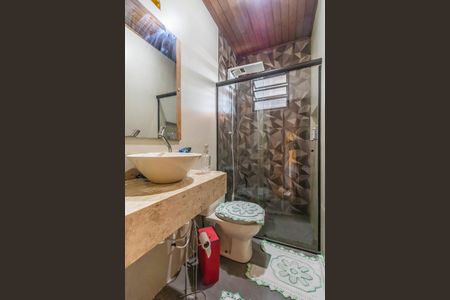 Casa à venda com 190m², 4 quartos e 1 vagaBanheiro da Suíte