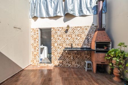 Casa à venda com 190m², 4 quartos e 1 vagaChurrasqueira