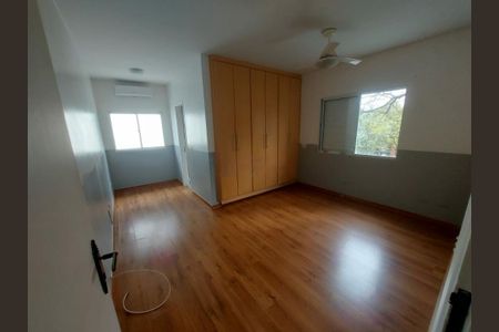 Casa à venda com 304m², 4 quartos e 3 vagas